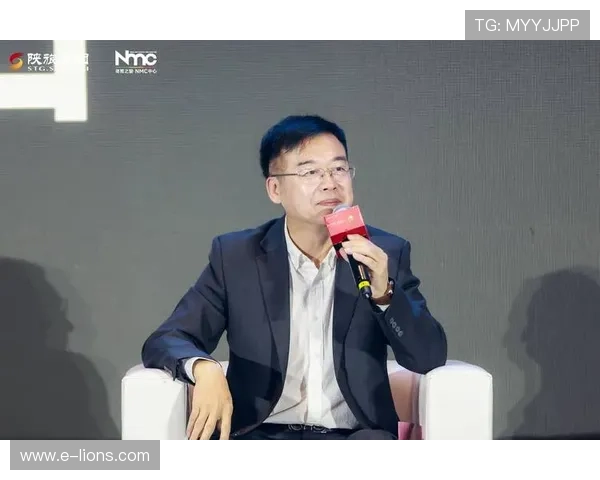 大企业家引领时代潮流的创新思维与成功路径探讨